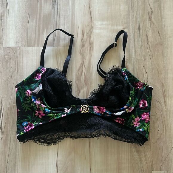 Victoria’s Secret tropical print eyelash lace bralette - Picture 1 of 3